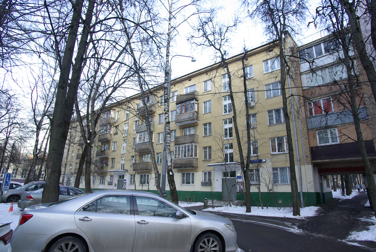 Херсонская улица 26 к2)